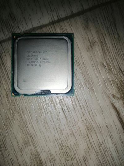 Лот: 18380465. Фото: 1. Процессор intel 06 420 celeron... Процессоры