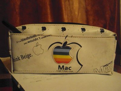Лот: 6647248. Фото: 1. Пенал в стиле apple. Другое (канцелярские и офисные товары)
