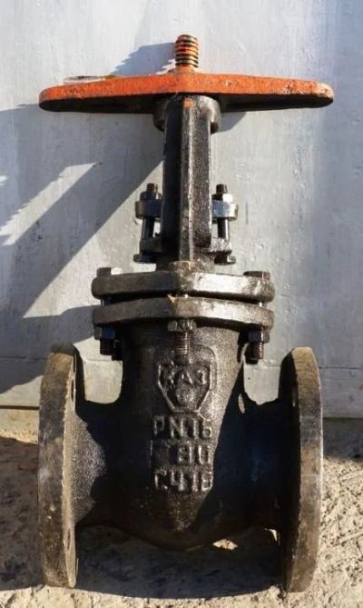 Лот: 17660669. Фото: 1. Задвижка ДУ80 СЧ16. Запорная и предохранительная арматура