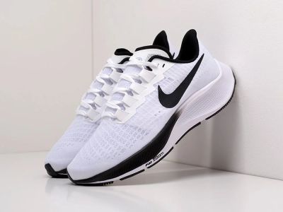 Лот: 17204449. Фото: 1. Кроссовки Nike Zoom Pegasus 37... Кеды, кроссовки, слипоны