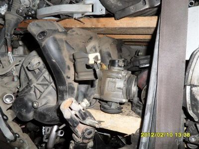 Лот: 1819224. Фото: 1. впускной коллектор toyota mark2... Другое (автозапчасти)