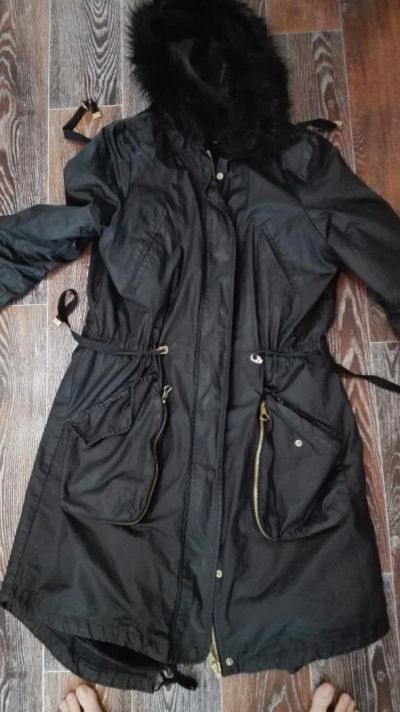 Лот: 8406178. Фото: 1. Парка пальто утепленная bershka. Верхняя одежда