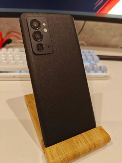 Лот: 25654933. Фото: 1. OnePlus 9RT, 8/128 ГБ. Смартфоны