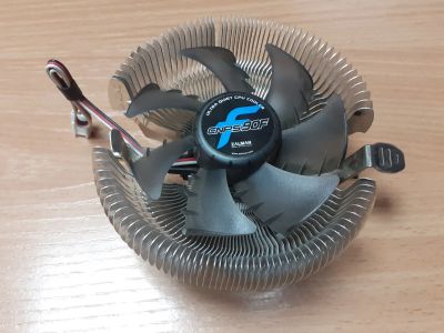 Лот: 18113394. Фото: 1. Кулер для процессора Zalman CNPS90F... Системы охлаждения