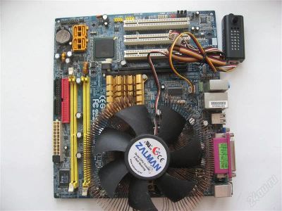 Лот: 1583247. Фото: 1. MB GIGABYTE GA-8I945GZME-RH... Материнские платы
