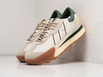 Лот: 24977722. Фото: 1. Кроссовки Adidas Futro Mixr. Кеды, кроссовки, слипоны