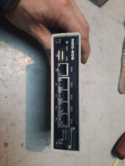 Лот: 19876597. Фото: 1. Устройство сетевого доступа NSG-605. Сетевые карты