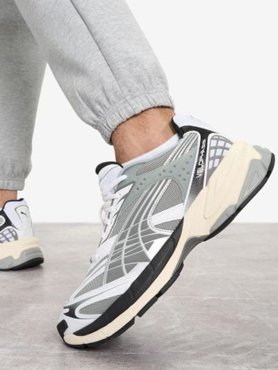 Лот: 25330249. Фото: 1. Кроссовки PUMA Velophasis Born... Другое (одежда, обувь, галантерея)
