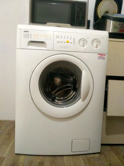 Лот: 13295060. Фото: 1. Стиральная машина Zanussi FAE... Стиральные машины