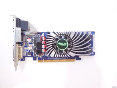 Лот: 18352220. Фото: 1. Asus gt 220. Видеокарты