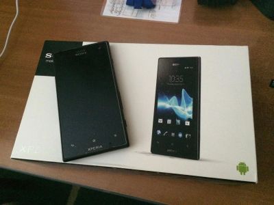 Лот: 3560496. Фото: 1. Sony Xperia Acro S, с документами... Смартфоны