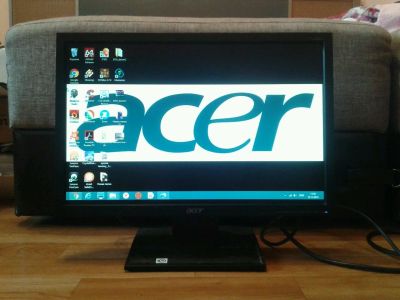 Лот: 8552596. Фото: 1. монитор Acer v193wl широкоформатный... ЖК-мониторы