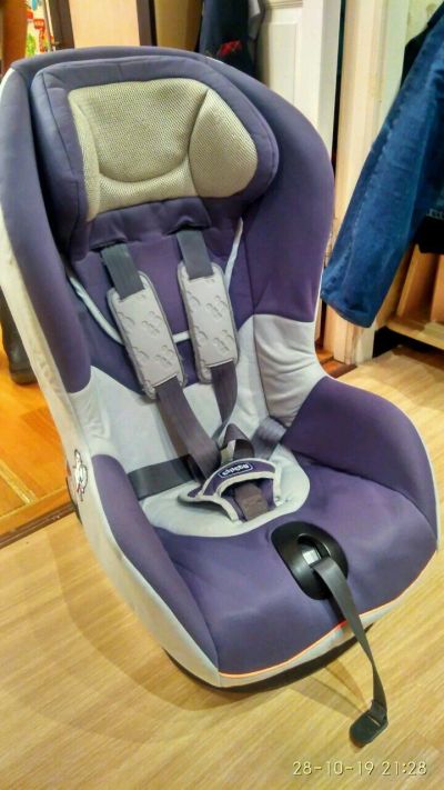 Лот: 14917191. Фото: 1. Детское автокресло Chicco. Детские автокресла