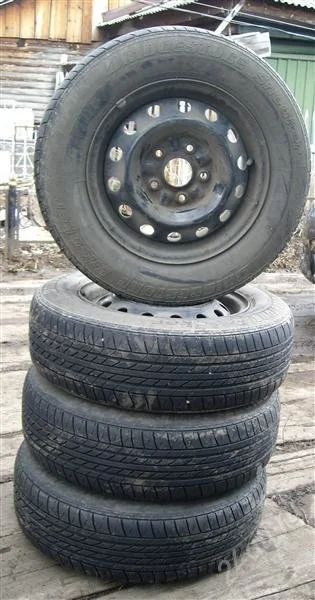 Лот: 897591. Фото: 1. Оригинальные шины Bridgestone... Шины на дисках
