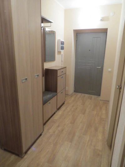 Лот: 11227586. Фото: 1. Сдам 2-х комнатную меблированную... Квартиры, студии