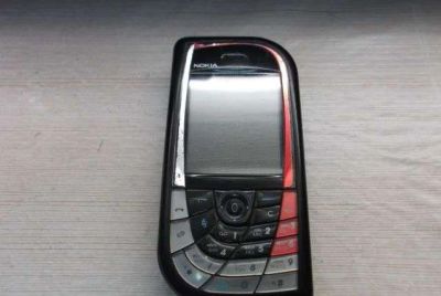 Лот: 8707730. Фото: 1. nokia 7610. Кнопочные мобильные телефоны