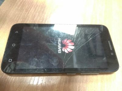 Лот: 11086742. Фото: 1. Huawei Y5C Black (Y541-U02). 3G... Смартфоны