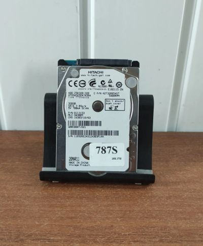 Лот: 21106790. Фото: 1. Жесткий диск SATA-II 3,5 Hitachi... Жёсткие диски (HDD)