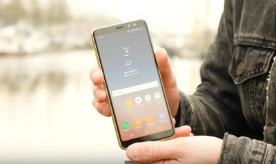 Лот: 12498351. Фото: 1. Samsung Galaxy A8 32 ГБ черный. Смартфоны