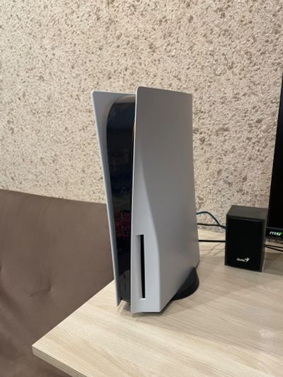 Лот: 19071510. Фото: 1. Ps5 с приводом. Игровые приставки, консоли