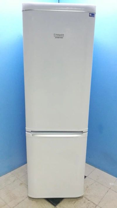 Лот: 10326416. Фото: 1. Холодильник Hotpoint-Ariston RMB... Холодильники, морозильные камеры