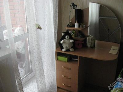 Лот: 2055244. Фото: 1. Дамский столик с зеркалом. Другое (мебель)