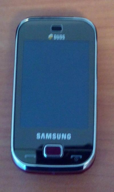 Лот: 4837708. Фото: 1. Сотовый телефон Samsung GT-В5722. Кнопочные мобильные телефоны