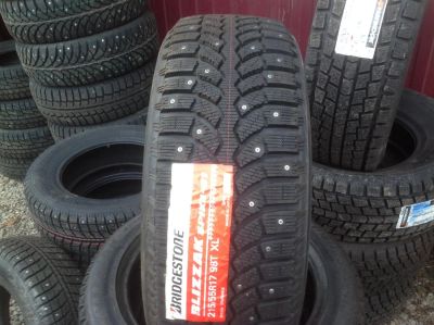 Лот: 4486555. Фото: 1. 215 55r17 Bridgestone Blizzak... Шины