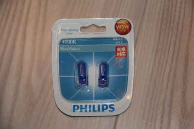 Лот: 4722299. Фото: 1. Лампы в габариты T10 W5W Philips... Оптика и освещение