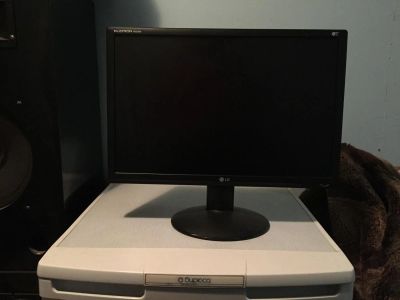 Лот: 8279503. Фото: 1. ЖК монитор LG Flatron w2234s 22... ЖК-мониторы