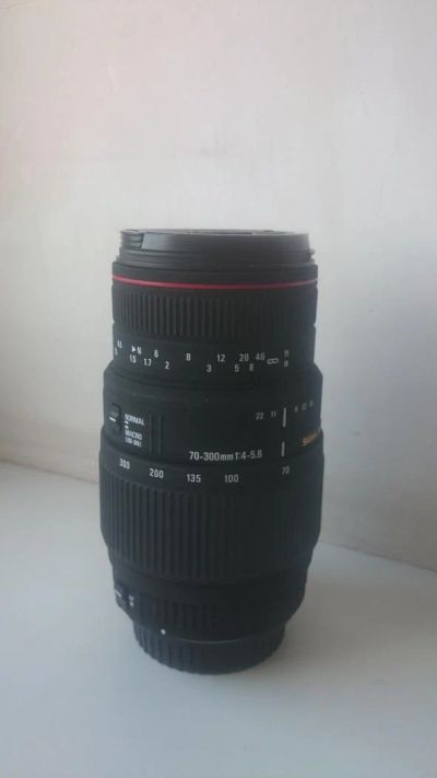 Лот: 5902480. Фото: 1. Sigma AF 70-300mm f/4-5.6 DG MACRO... Объективы