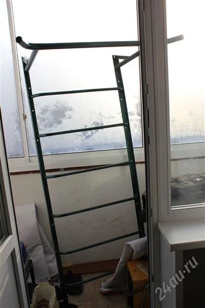 Лот: 2445208. Фото: 1. турник с лестницей. Другое (тренажеры, комплексы)