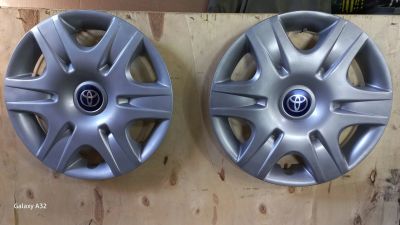 Лот: 10903442. Фото: 1. Колпак колесный оригинальный Toyota... Колпаки