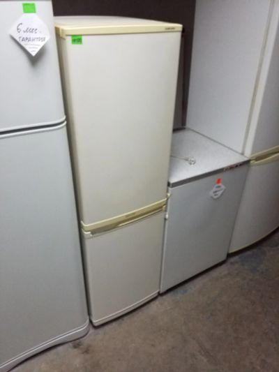 Лот: 13156826. Фото: 1. Холодил ник samsung rl 17 узкий... Холодильники, морозильные камеры