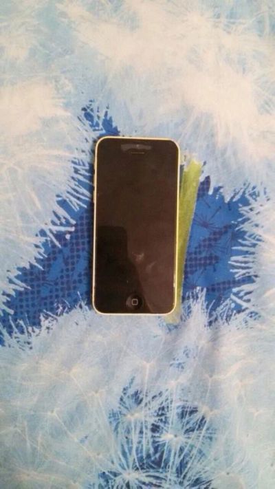 Лот: 11092751. Фото: 1. iPhone 5c 16gb. Смартфоны