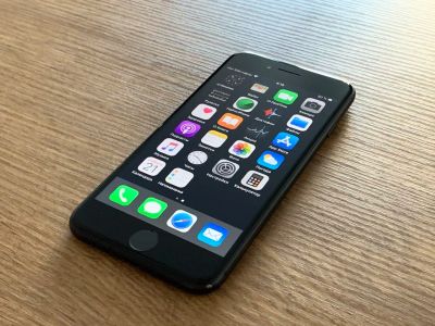 Лот: 17345829. Фото: 1. iPhone 7, 32GB, black. РСТ. Смартфоны