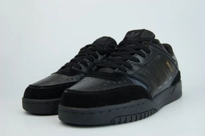 Лот: 16962902. Фото: 1. Кроссовки Adidas Drop Step Fur... Кеды, кроссовки, слипоны
