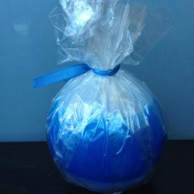 Лот: 7565008. Фото: 1. Свеча сине - голубой шар. Гирлянды, шарики, новогодние аксессуары