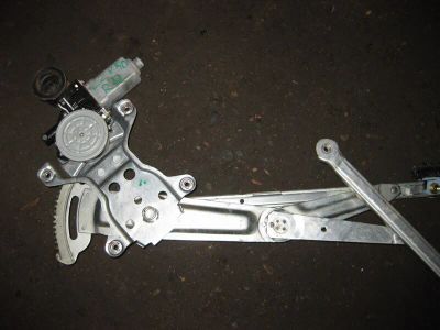 Лот: 20902875. Фото: 1. Стеклоподъемник Toyota Vista ZZV50... Кузов