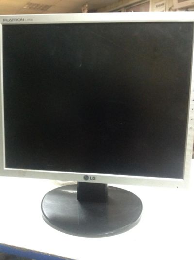 Лот: 6976586. Фото: 1. Монитор 17" Lg flatiron L1753S. ЖК-мониторы