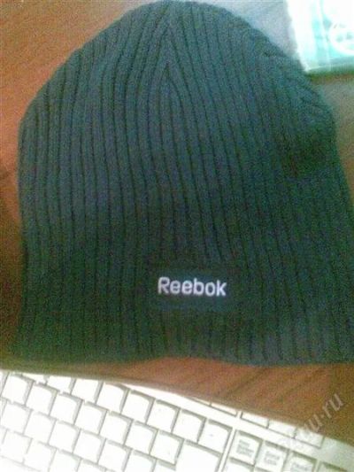 Лот: 1375712. Фото: 1. Шапка reebok. Головные уборы
