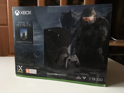 Лот: 18686146. Фото: 1. Xbox Series X Halo Infinite Limited... Игровые приставки, консоли