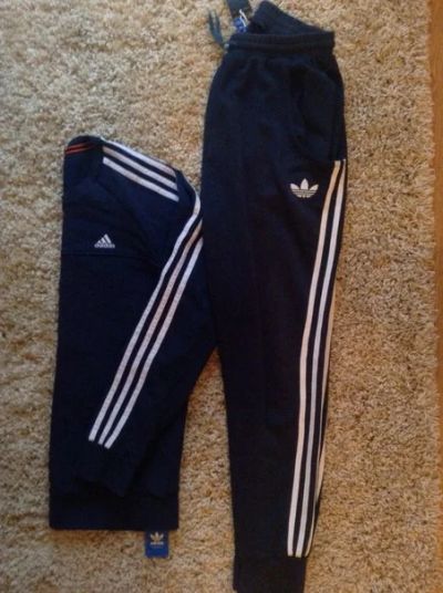 Лот: 6142149. Фото: 1. Спортивный костюм Adidas original. Спортивные костюмы