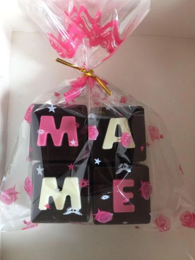 Лот: 11502050. Фото: 1. Шоколад для мамы! Шоколадные кубики... Шоколад, конфеты