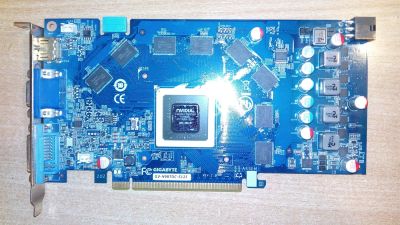 Лот: 3698331. Фото: 1. Gigabyte GeForce 9800 GT 740Mhz... Видеокарты