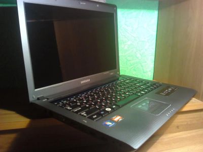 Лот: 6406296. Фото: 1. Samsung R425 с рубля. Ноутбуки