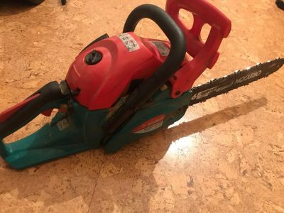 Лот: 15655693. Фото: 1. Бензопила ЗУБР. Бензо-, мотоинструмент