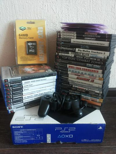 Лот: 7399736. Фото: 1. PlayStation 2 + диски. Игровые приставки, консоли