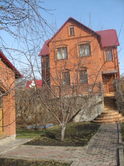 Лот: 3972070. Фото: 1. Дом, Октябрьский район, рядом... Дома