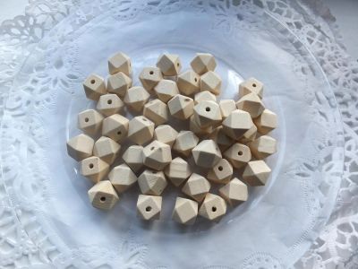 Лот: 8361103. Фото: 1. Деревянная граненая бусина. Бижутерия ручной работы